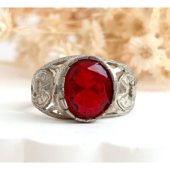 Natural Garnet Oval Cut Gemstone Carved Sterling Silver Vintage Ring - sz 10 - Picture 1 of 10